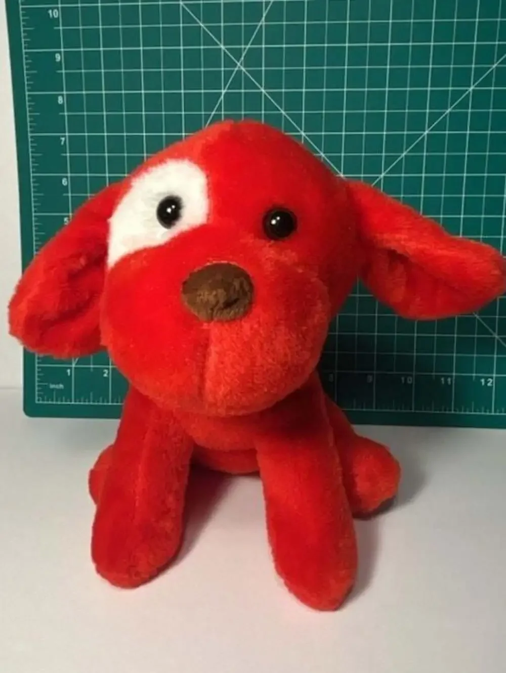 Aurora World Clifford The Big Red Dog Plush Stuffed Animal